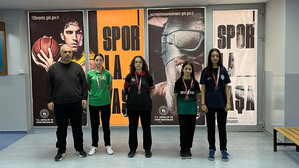 Ankara Şampiyonası Genç Kızlar Kategorisi 1.si